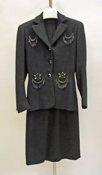 Suit — Edward Molyneux
