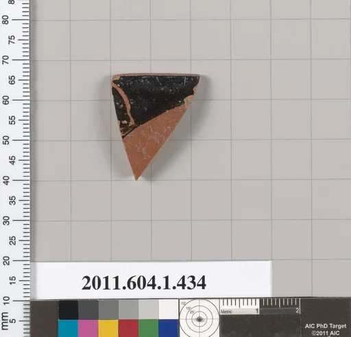 Terracotta rim fragment of a kylix (drinking cup)