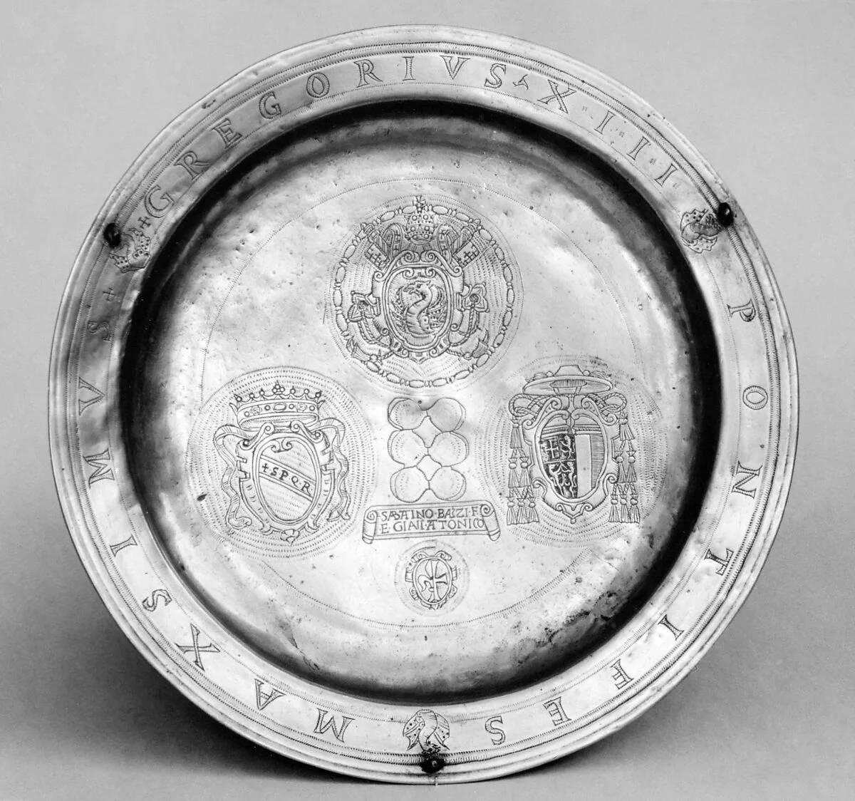 Scale pan — Unknown