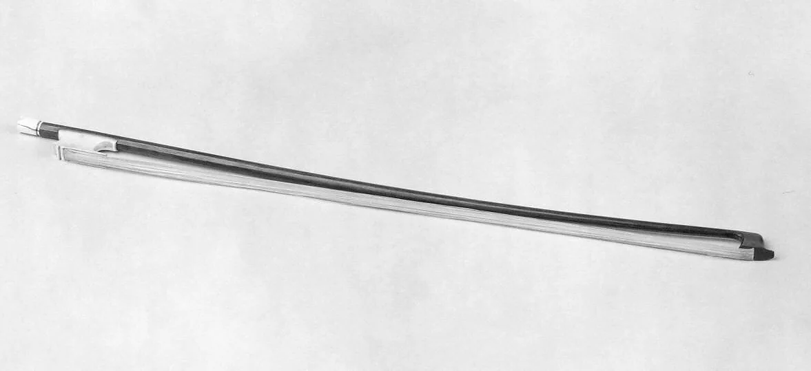 Pochette Bow — Dodd workshop