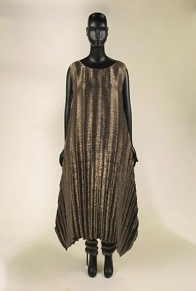 Ensemble — Issey Miyake