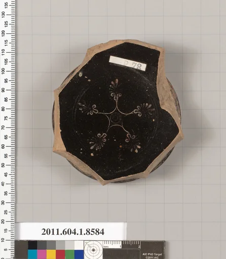 Terracotta fragment of a bolsal (cup)