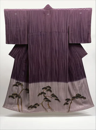 紫綸子地松竹梅模様着物|Kimono with Pines, Bamboo, and Plum