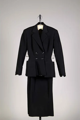 Suit