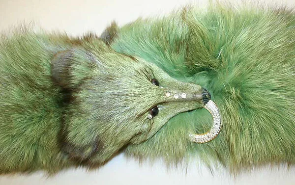 Accessory set — Revillon Frères