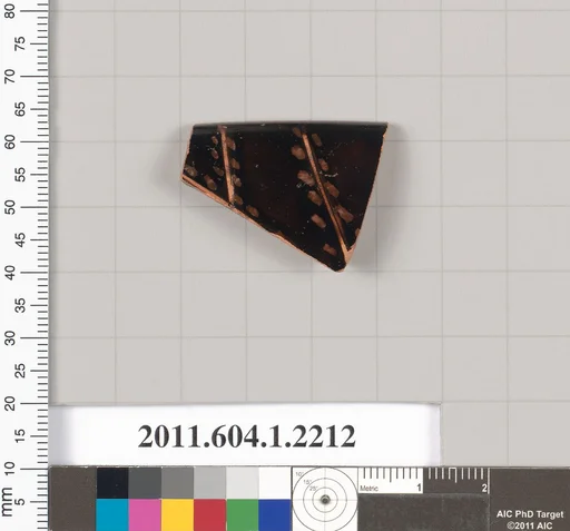 Terracotta rim fragment of a kylix (drinking cup)
