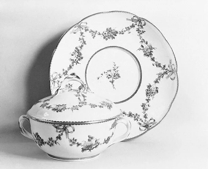 Bowl with cover (écuelle) and tray — Sèvres Manufactory