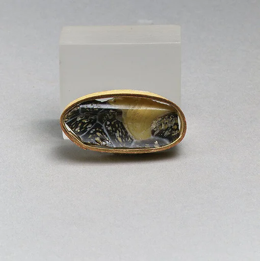 Glass mosaic carinated bowl fragment