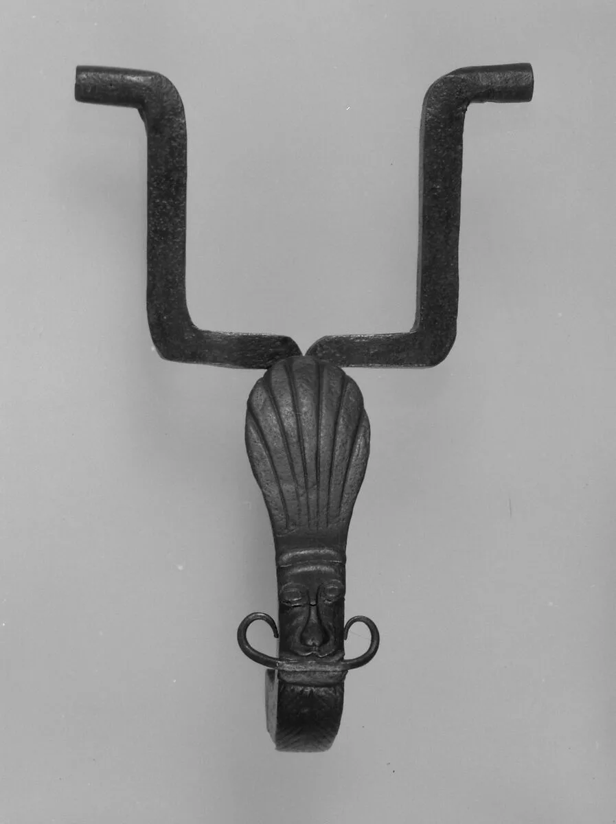 Door knocker — Unknown