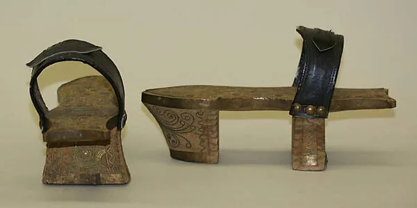 Hammam Shoes — Unknown