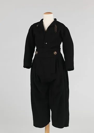Suit