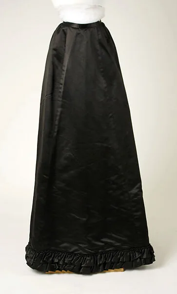 Skirt — Unknown
