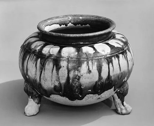 唐 三彩陶香爐|Tripod incense burner