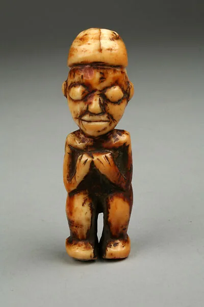 Amulet: Figure — Unknown