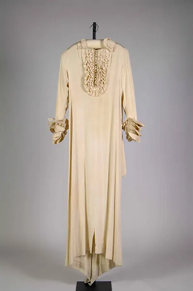 Dressing gown — House of Worth|Roger Worth