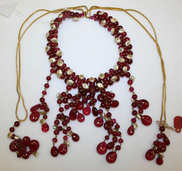 Necklace — House of Chanel