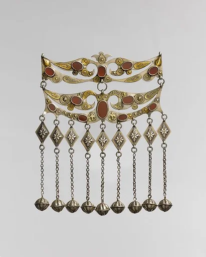 Dorsal Headdress Ornament