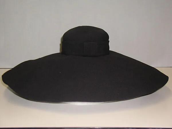 Hat — Hubert de Givenchy|House of Givenchy