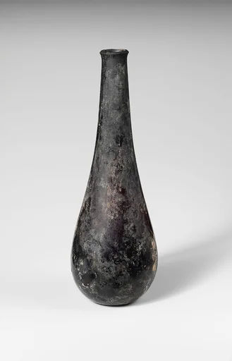 Glass bottle