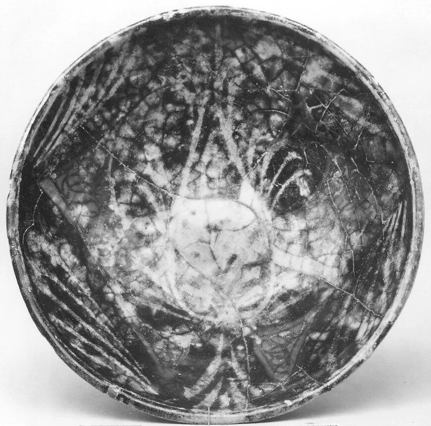 Ruby Luster Bowl with Large Palmette — Unknown