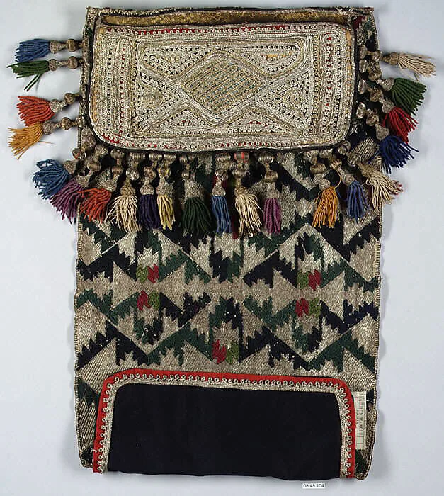 Apron — Unknown