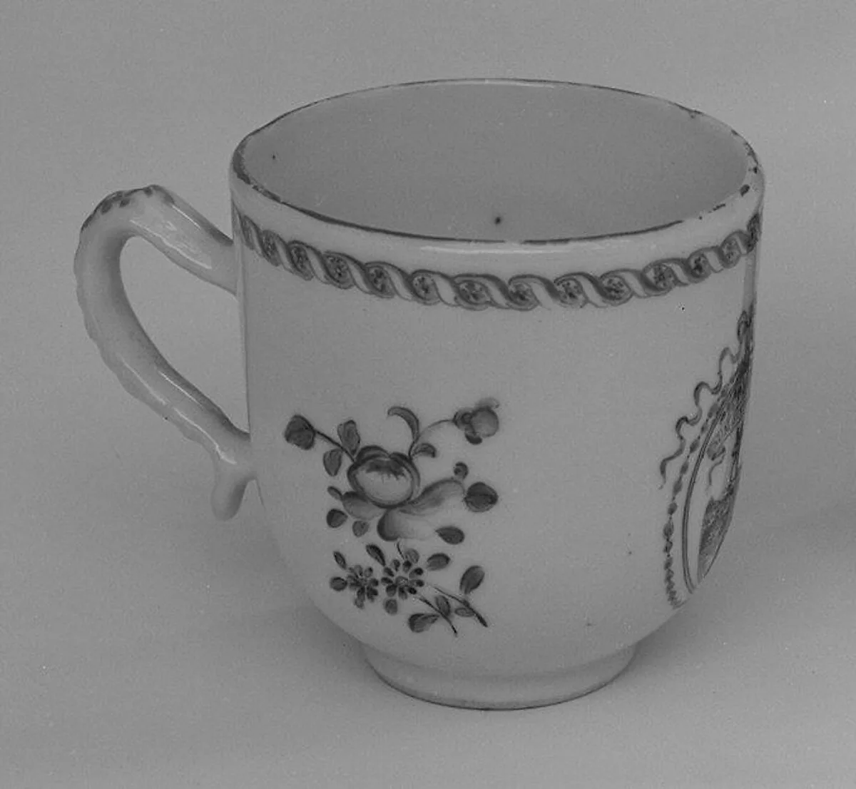 Cup (part of a service) — Unknown
