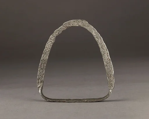 Stirrup