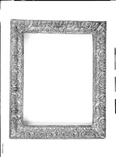 Ogee frame