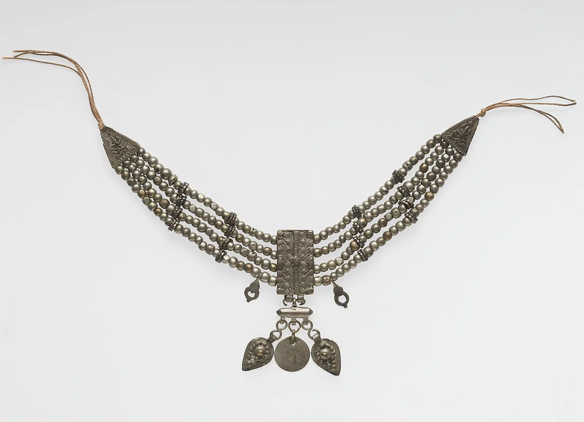 Necklace — Unknown