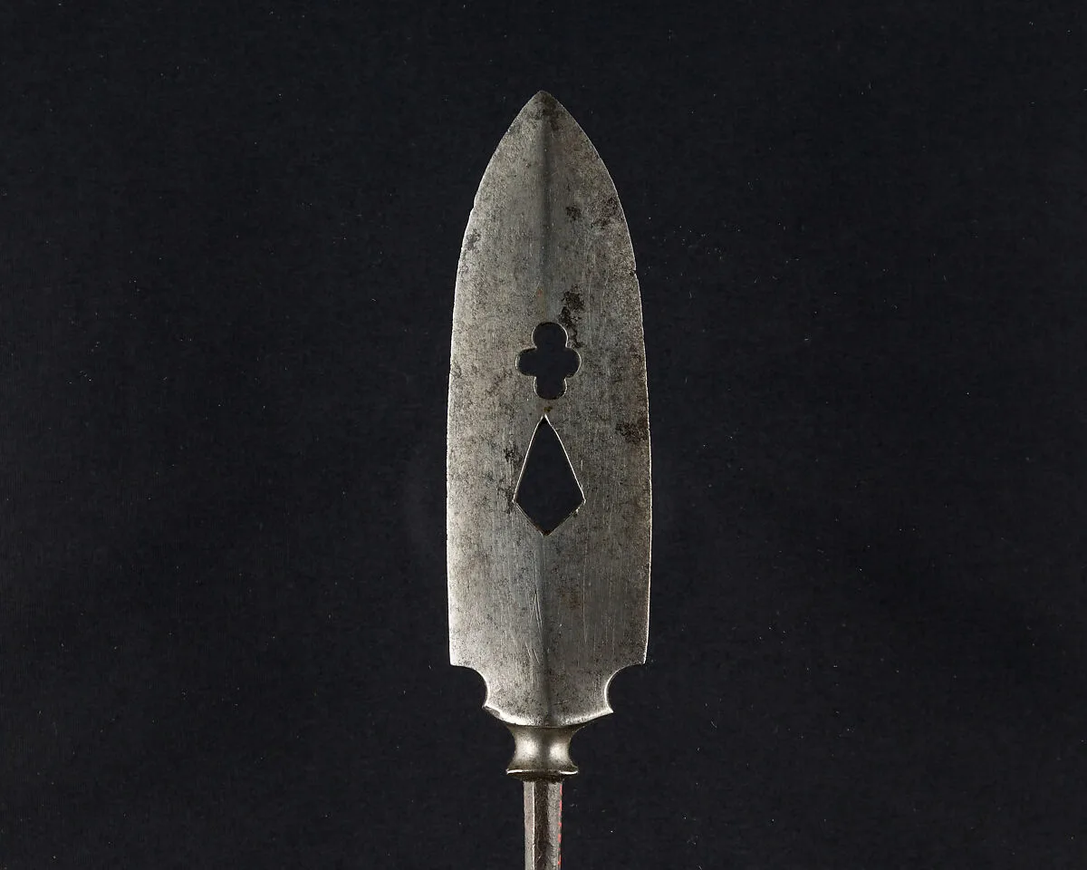 Arrowhead (<i>Yanone</i>) — Unknown