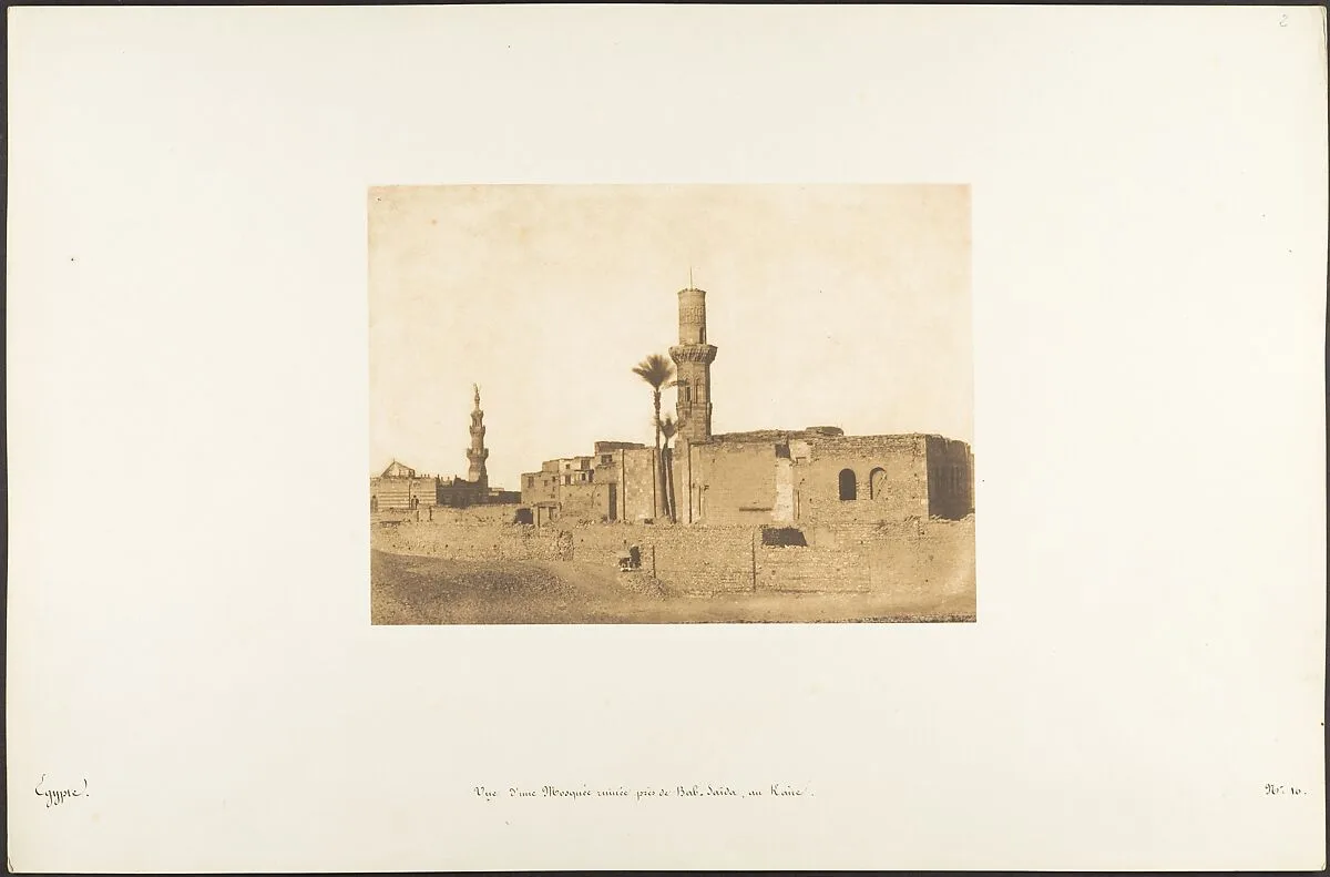 Vue d'une Mosquée ruinée près de Bab-Saïda, au Kaire — Maxime Du Camp