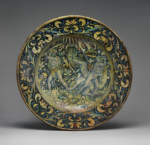 Dish (piatto); The story of Hercules: the gods called upon Hercules to help them defend Olympus against the attack of the Giants, sons of Uranus and Gaea (Heaven and Earth)