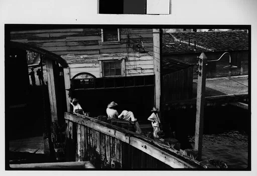 [Workers on Dock, Cuba]