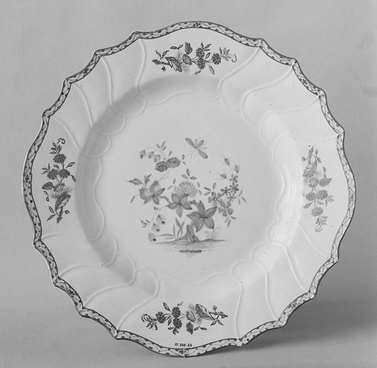 Dish — Tournai