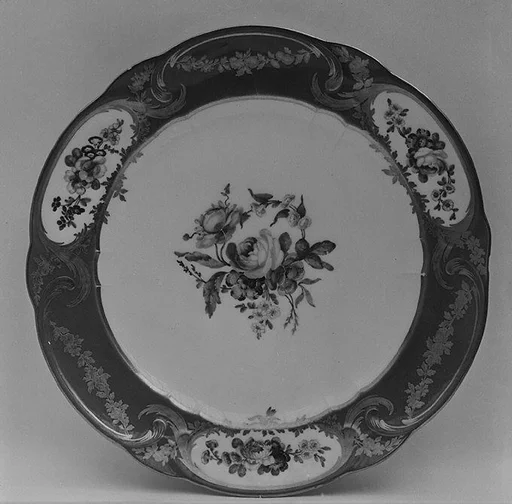 Plate (assiette à palmes) (1 of 102) (part of a service)