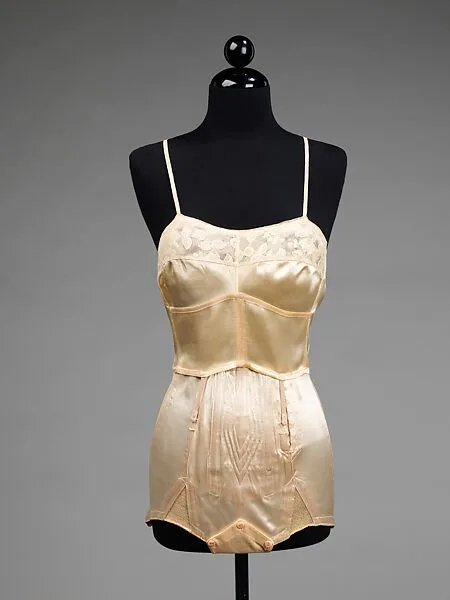 Underwear — Louise Neut