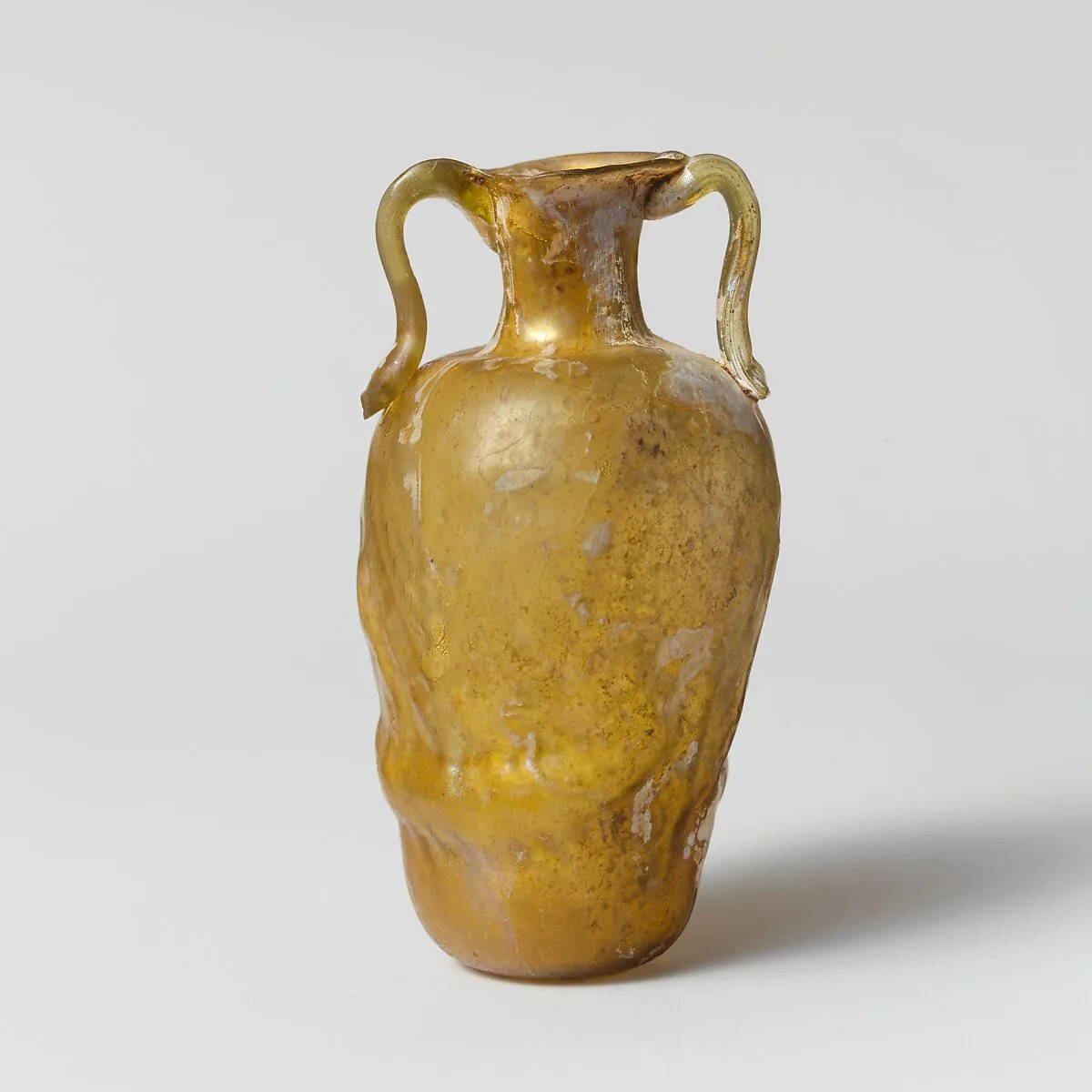 Glass amphoriskos — Unknown