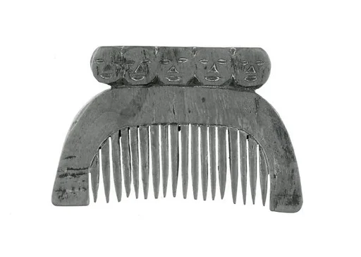 Ornamental Comb