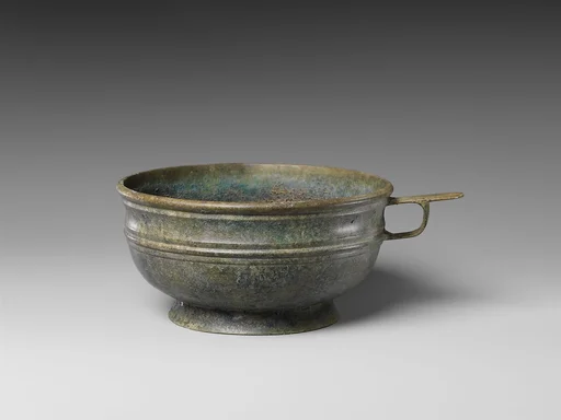 손잡이달린 잔 고려|銅製把手附盞  高麗|Cup with handle and foot ring