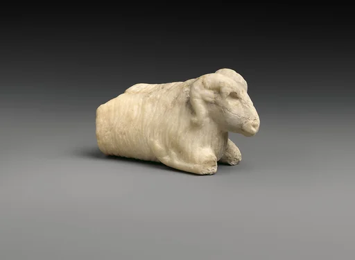 Furniture element: ram with bitumen-lined socket