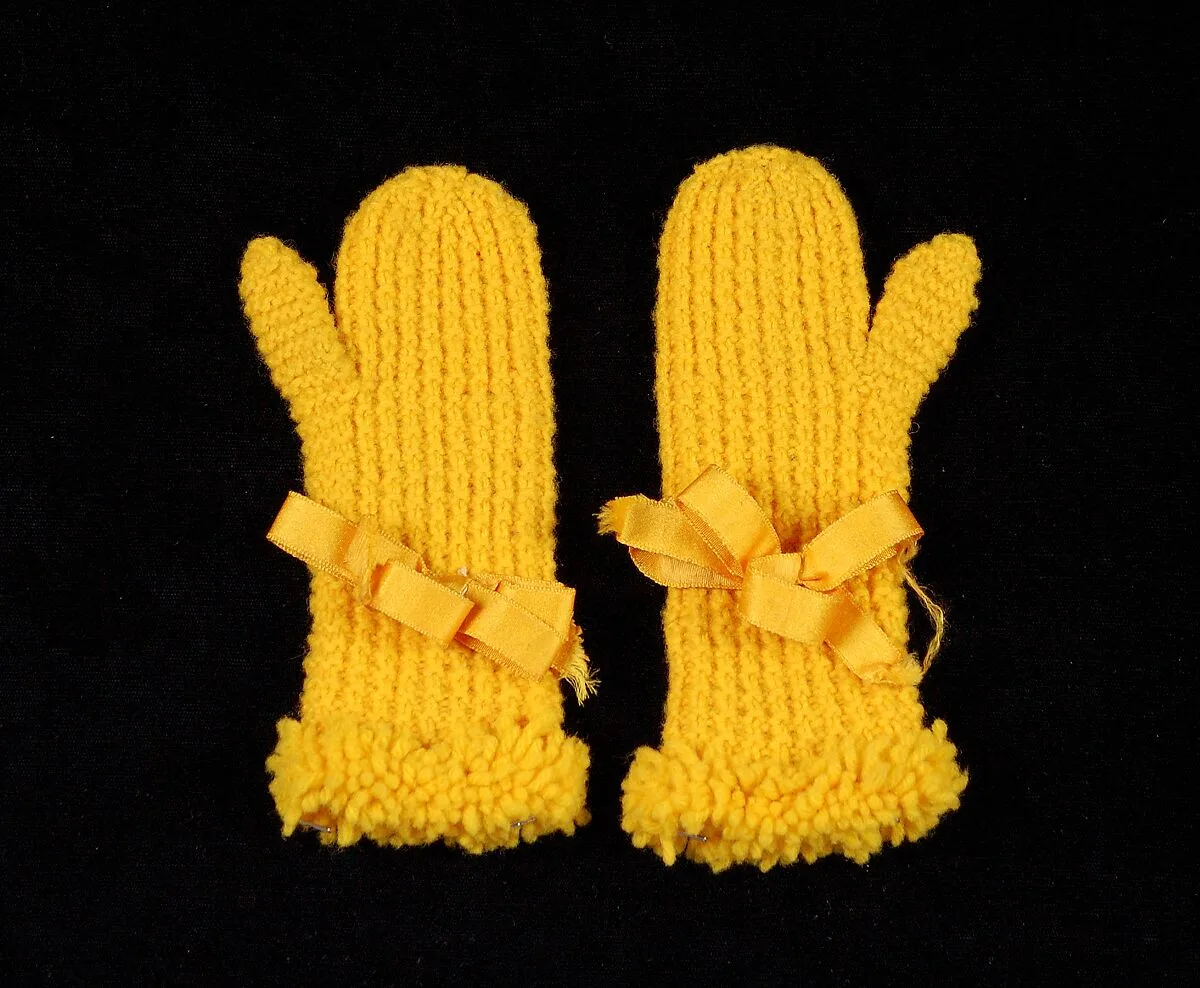 Mittens — Unknown