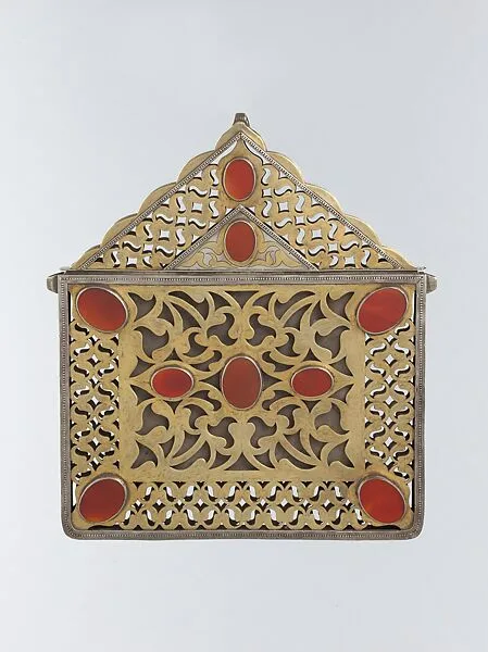 Amulet Holder — Unknown