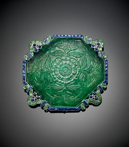 Brooch with Carved Emeralds and Sapphires by Cartier — Cartier