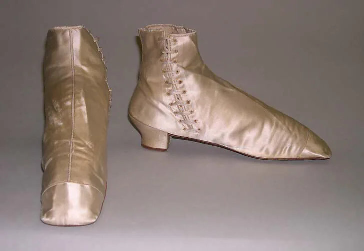 Boots — Unknown