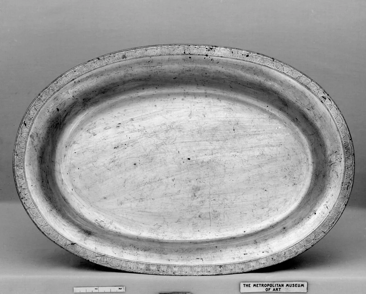 Dish or basin — Unknown