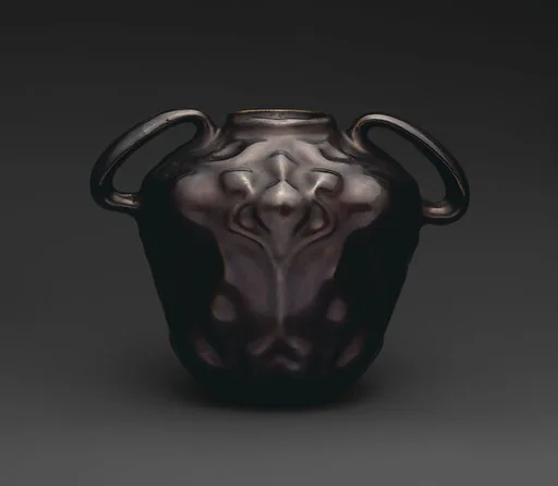 Feroza vase with handles