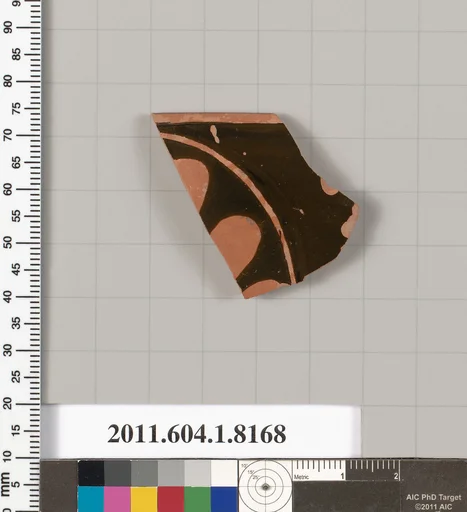 Terracotta rim fragment of a kylix (drinking cup)