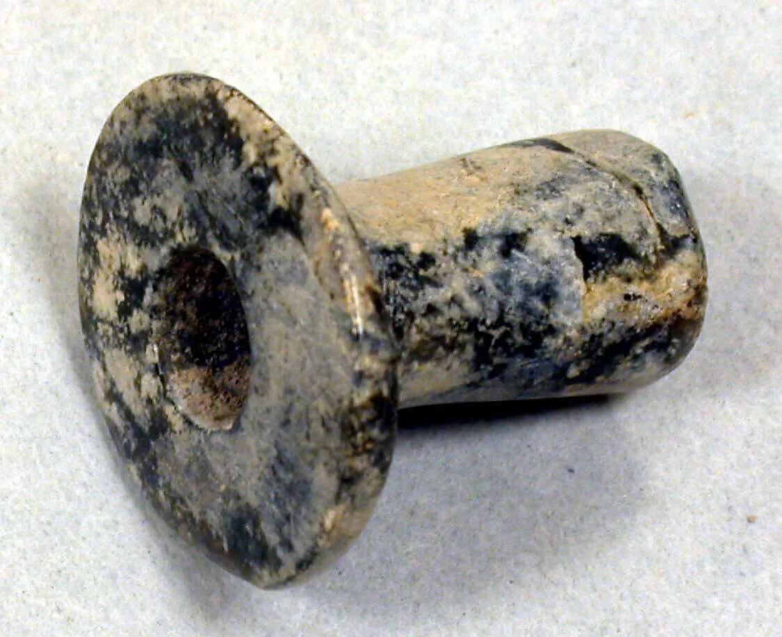 Stone Earflare — Unknown