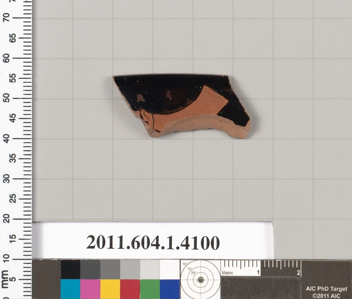 Terracotta rim fragment of a kylix (drinking cup) — Unknown