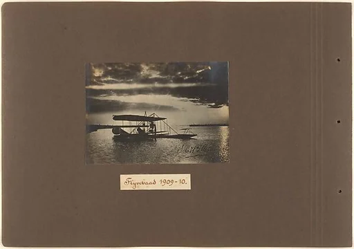 Flyvebaad 1909-1910.